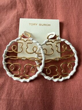 Tory Burch | White Enamel and Gold Twisted Miller Hoop Earrings
